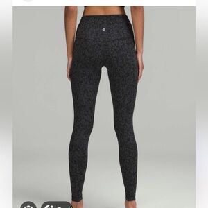 Lululemon Align 25”
